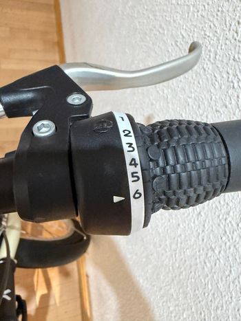 Used DECATHLON Elops 300 Btwin 2024 Urban — image 3 of 5