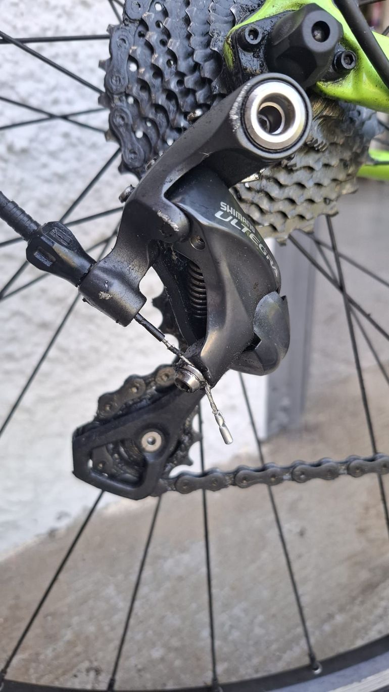 Used Cannondale Supersix EVO 2016 2016 Road & Gravel, Green — image 9 of 11