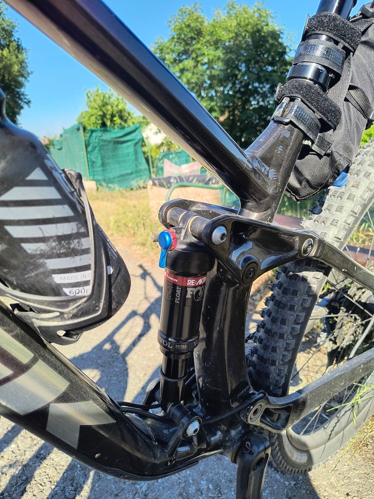 Used Trek Fuel EX 8 Gen 5 2023 2023 Mountainbike — image 3 of 26