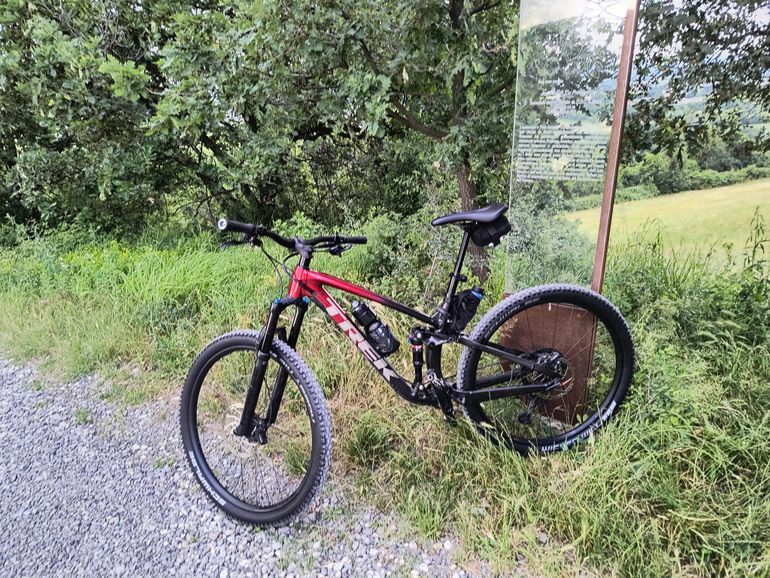 Used Trek Fuel EX 8 Gen 5 2023 2023 Mountainbike — image 10 of 26