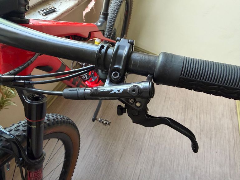 Used Trek Supercaliber 9.8 GX 2021 2021 Mountainbike, Rosso — image 12 of 17