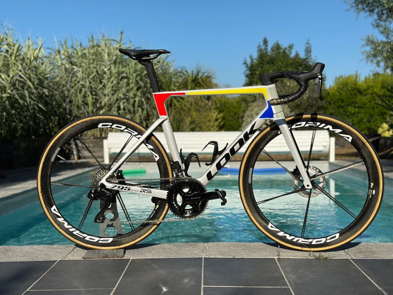Used Look 795 Blade RS Iconic Blanc Shimano 105 Di2 2025 Road & Gravel, White — image 1 of 7