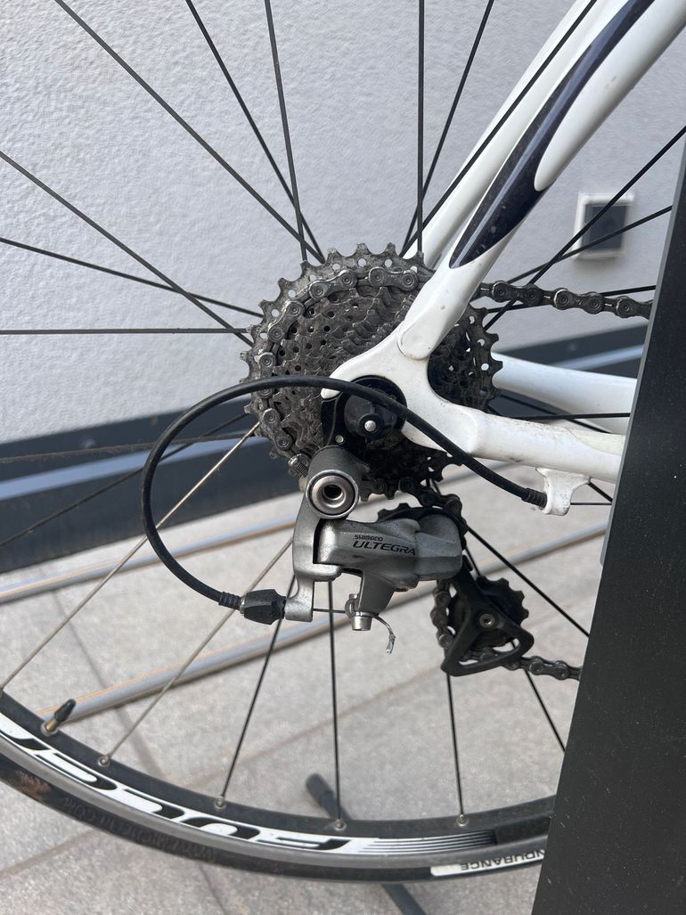 Used Colnago CLX Disc Shimano Ultegra 2018 Road & Gravel, White — image 5 of 8
