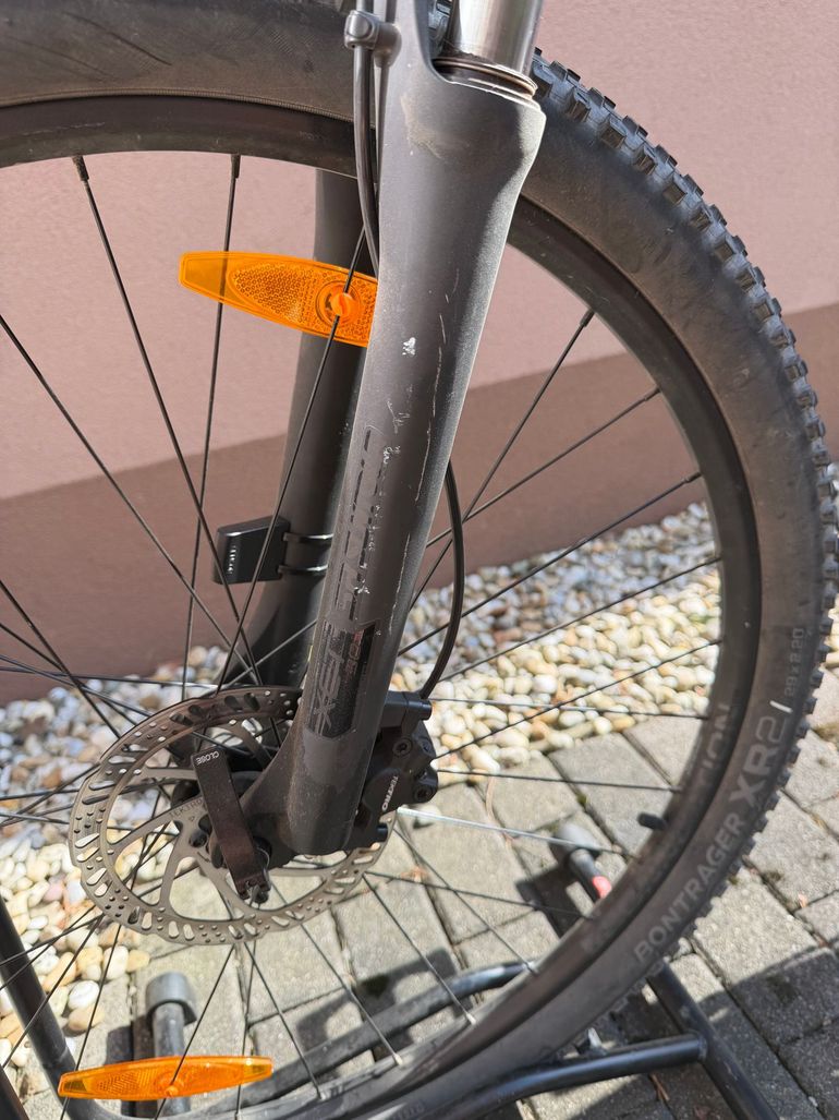 Used Trek Marlin 6 Gen 2 2023 2023 Mountainbike, Rot, 27.5, 29 — image 8 of 8