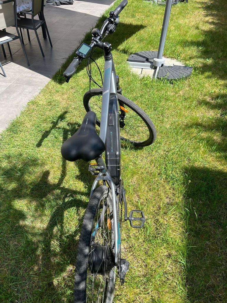 Used RIVERSIDE ELECTRIC HYBRID BIKE 500E 2023 2023 Urban, Light Gray — image 3 of 8