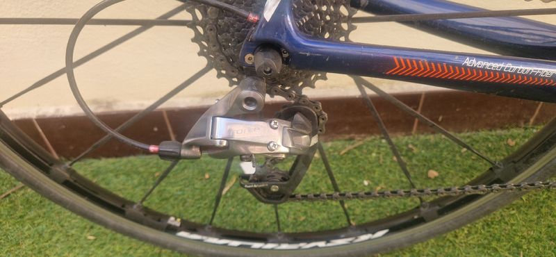 Used RACE MOUNTAIN Custom SRAM Force 2015 Road & Gravel, Blue — image 6 of 6
