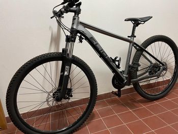 Used Elios Elios Custom Shimano Acera 2019 Mountainbike, Light Gray — image 2 of 9