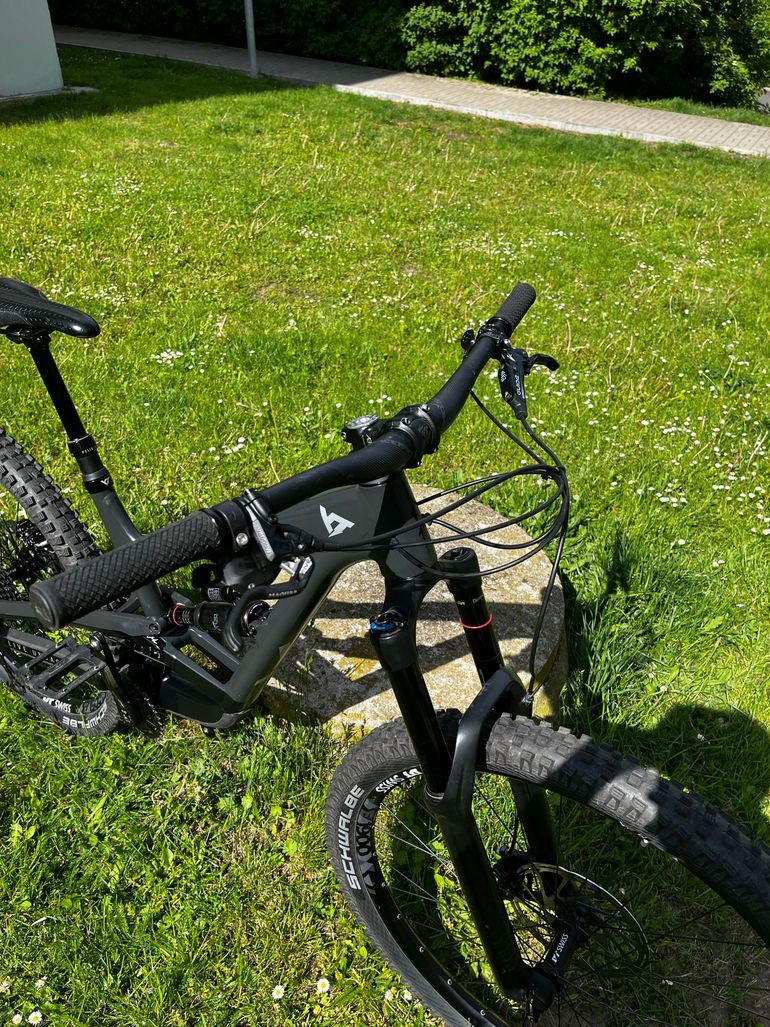 Used YT YT Custom Other SRAM - Mountainbike 2022 Mountainbike, Black — image 6 of 14