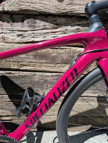 Used Specialized Roubaix 2021 2021 Road & Gravel, Red — image 2 of 10