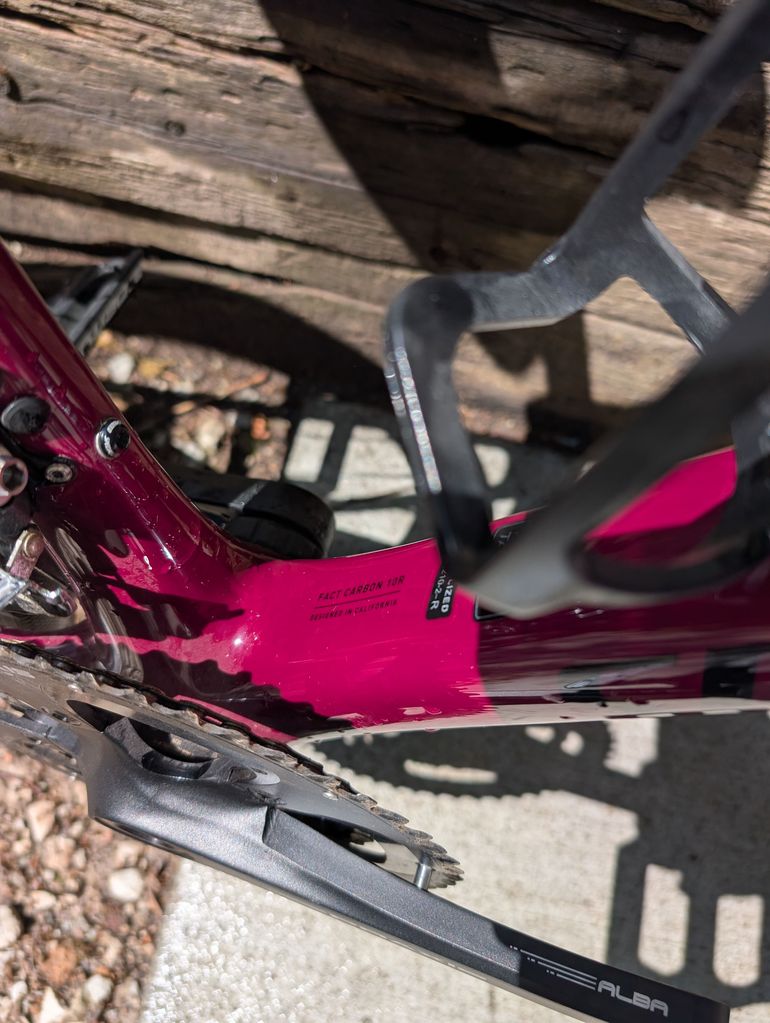 Used Specialized Roubaix 2021 2021 Road & Gravel, Red — image 6 of 10