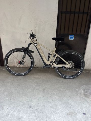 Tweedehands BMC Trailfox AMP ONE 2020 2020 Mountainbike — afbeelding 1 van 10
