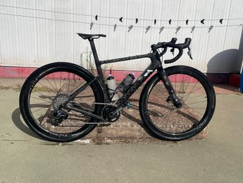 Used 3T Exploro RaceMax BOOST Superlight Red AXS 1X12 Dropbar 2023 2023 Road & Gravel
