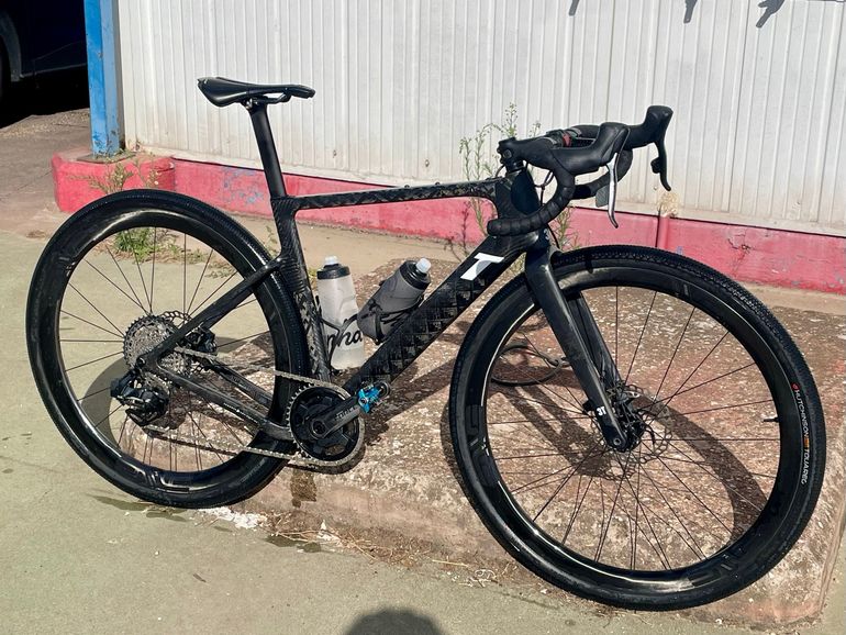 Used 3T Exploro RaceMax BOOST Superlight Red AXS 1X12 Dropbar 2023 2023 Road & Gravel, Black — image 3 of 7