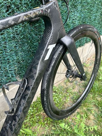 Used 3T Exploro RaceMax BOOST Superlight Red AXS 1X12 Dropbar 2023 2023 Road & Gravel, Black — image 4 of 7