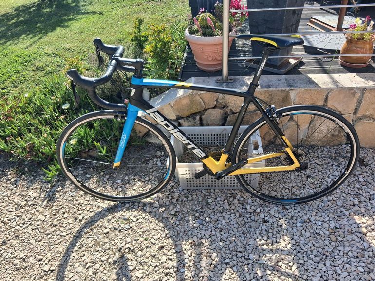 Used Lapierre Sensium Shimano 105 2018 Road & Gravel, Blue — image 1 of 3