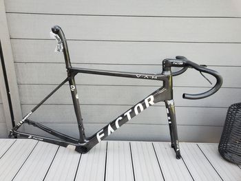Used Factor O2 VAM - Shimano Dura-Ace 2024 Frameset 2024 Corsa & gravel