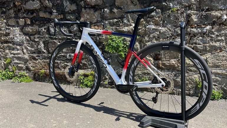 Used Basso Astra Shimano 105 Di2 2025 Road & Gravel — image 14 of 14