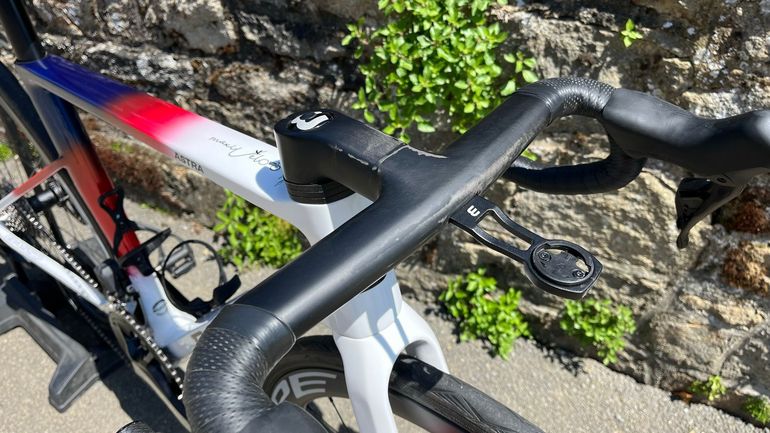 Used Basso Astra Shimano 105 Di2 2025 Road & Gravel — image 6 of 14