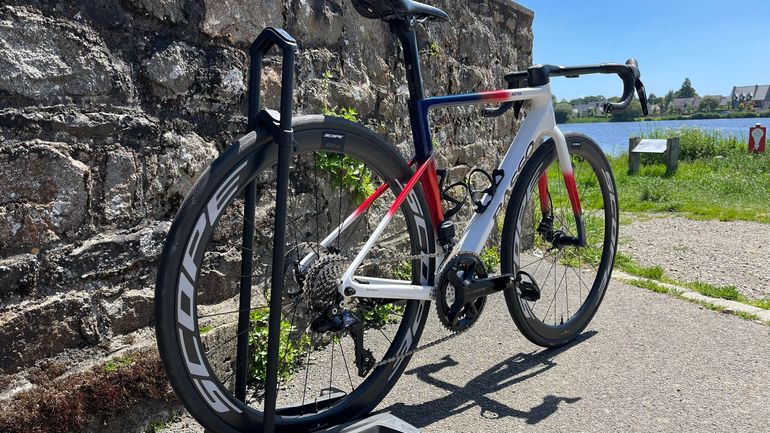 Used Basso Astra Shimano 105 Di2 2025 Road & Gravel — image 3 of 14