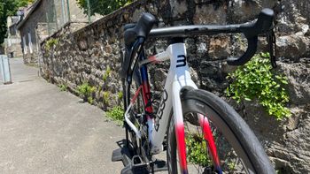 Used Basso Astra Shimano 105 Di2 2025 Road & Gravel — image 9 of 14