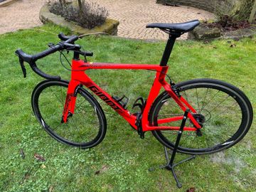 Used Giant Propel Advanced 2 2020 2020 Road & Gravel, Red — image 7 of 10