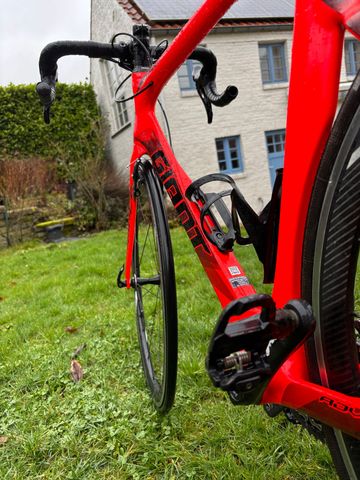 Used Giant Propel Advanced 2 2020 2020 Road & Gravel, Red — image 6 of 10