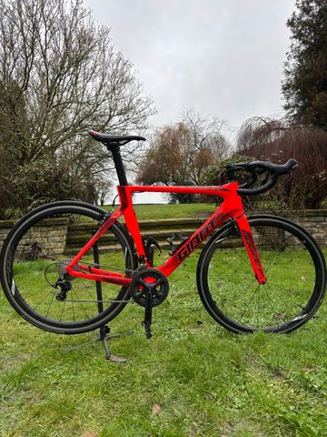 Used Giant Propel Advanced 2 2020 2020 Road & Gravel, Red — image 1 of 10