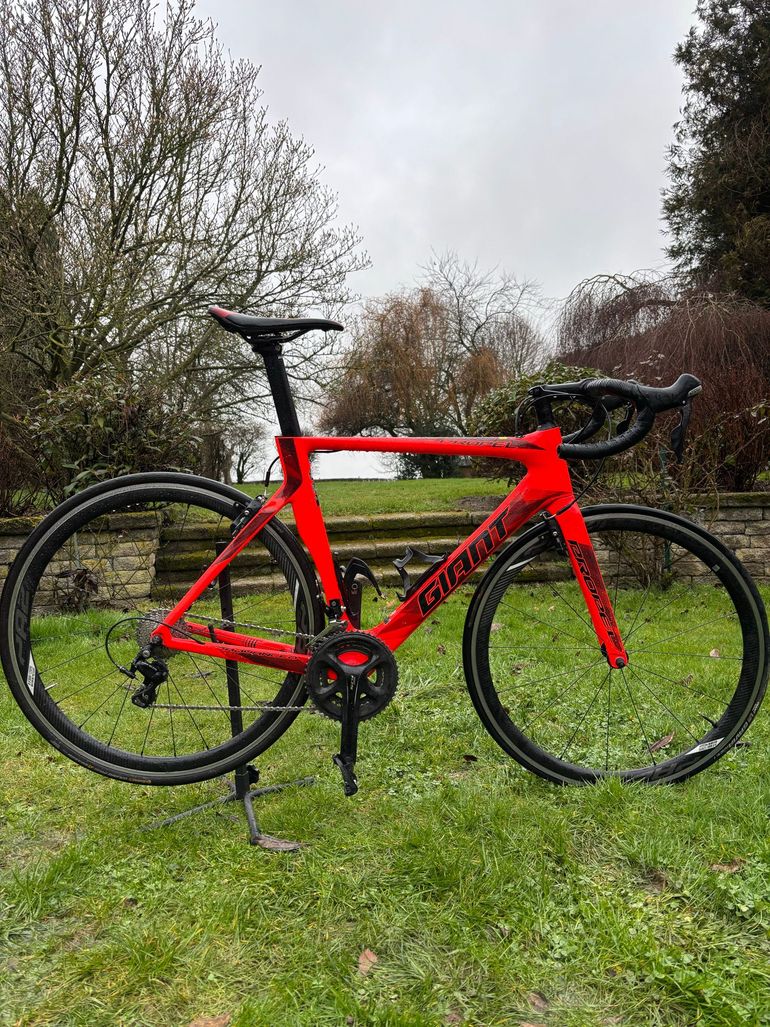 Used Giant Propel Advanced 2 2020 2020 Road & Gravel — image 1 of 10