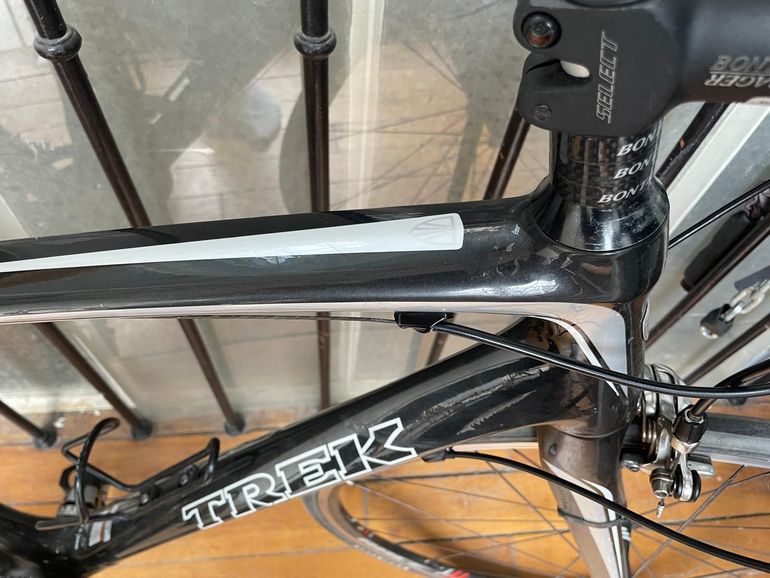 Used Trek Madone Shimano 105 2008 Road & Gravel, Black — image 11 of 14