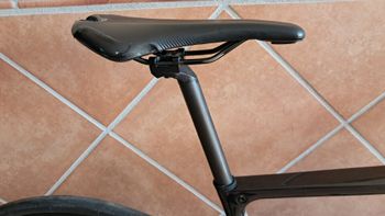 Used Orbea ORCA M20TEAM 2021 2021 Road & Gravel — image 8 of 17