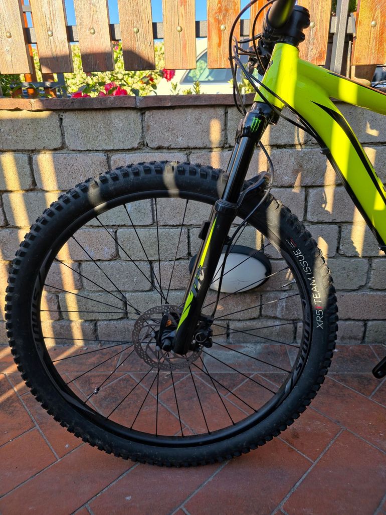 Used Specialized Rockhopper Expert 29 2017 2017 Mountainbike, Orange, 29 — image 3 of 5