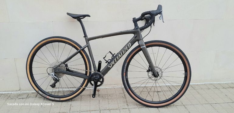 Used Specialized Diverge Comp Carbon 2022 2022 Road & Gravel, Grün — image 1 of 10