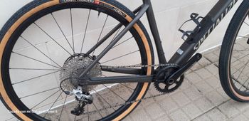 Used Specialized Diverge Comp Carbon 2022 2022 Road & Gravel, Grün — image 3 of 10