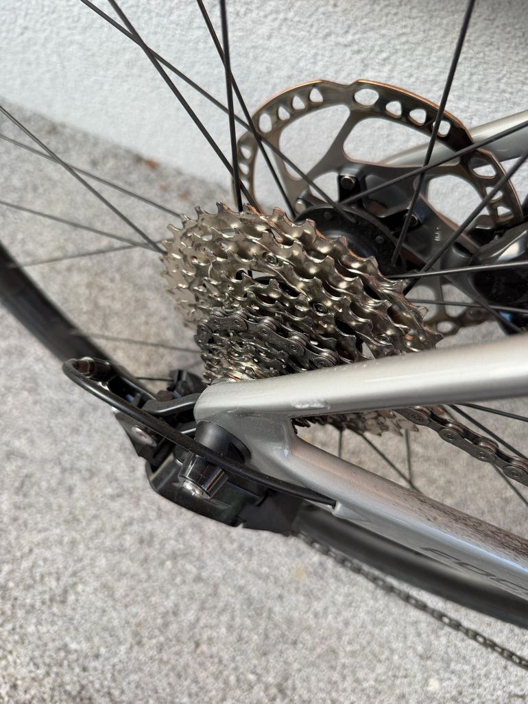 Used Focus PARALANE 8.7 2024 2024 Road & Gravel, White — image 8 of 11