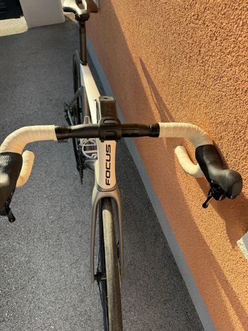 Used Focus PARALANE 8.7 2024 2024 Road & Gravel, White — image 9 of 11