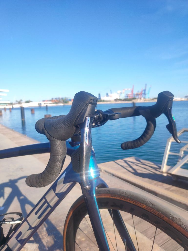 Used Trek Émonda SL 7 eTap 2023 2023 Road & Gravel, Blue — image 10 of 10