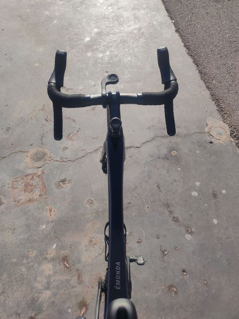 Used Trek Émonda SL 7 eTap 2023 2023 Road & Gravel, Blue — image 7 of 10