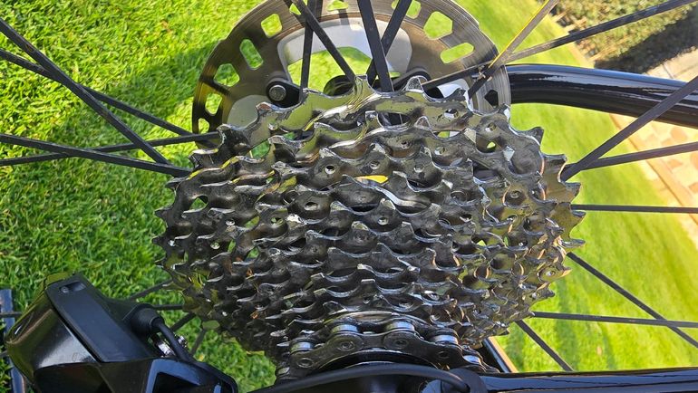 Used Pinarello X1 105 2024 2024 Road & Gravel, Black — image 3 of 8