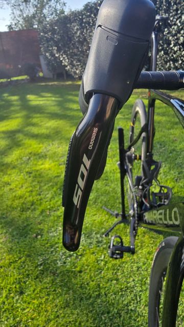 Gebrauchtes Pinarello X1 105 2024 2024 Road & Gravel, Schwarz — Bild 7 von 8