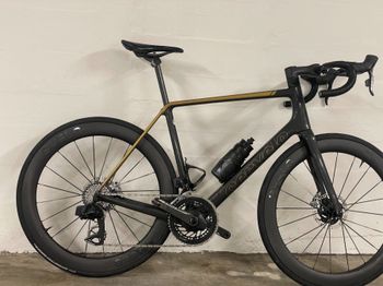 Used Cervélo R5 Red eTap AXS 2023 2023 Road & Gravel, Black — image 2 of 6
