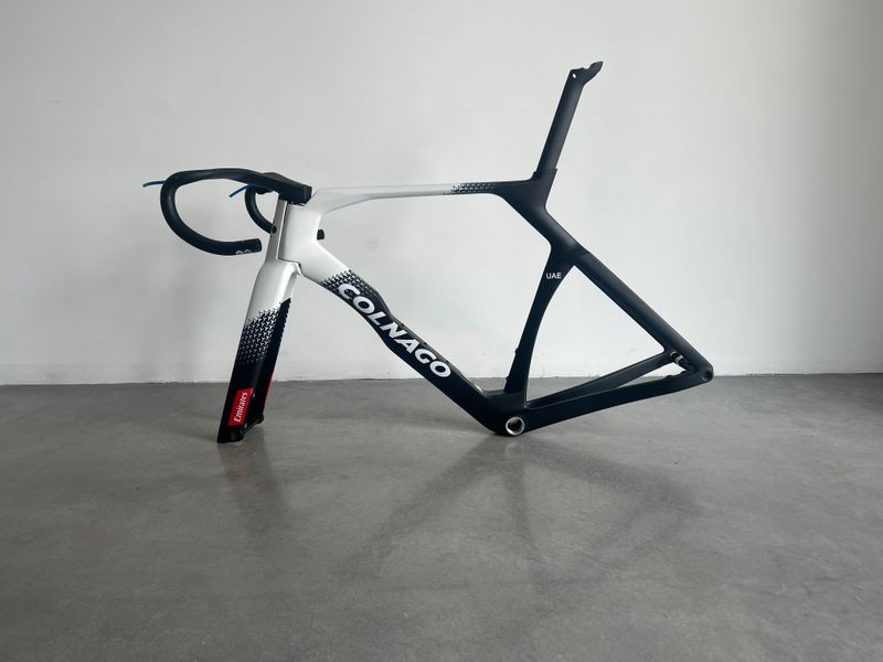 Colnago Y1RS Disc - SDM5 Frameset 2026 Road & Gravel d'occasion — image 3 sur 5