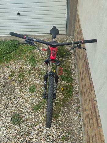 Used Commencal Commencal Absolut Sx 2011 Mountainbike, Red — image 2 of 8