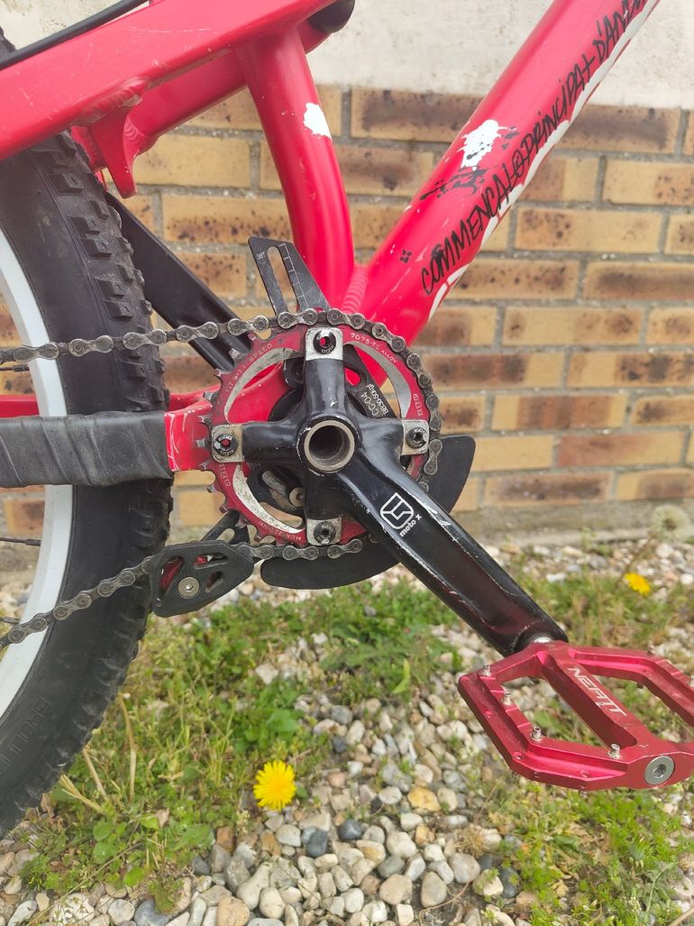 Used Commencal Commencal Absolut Sx 2011 Mountainbike, Red — image 5 of 8