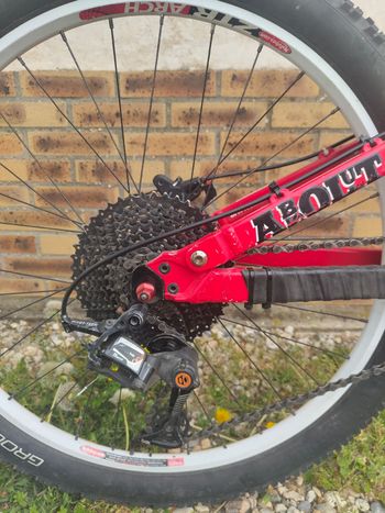 Used Commencal Commencal Absolut Sx 2011 Mountainbike, Red — image 6 of 8