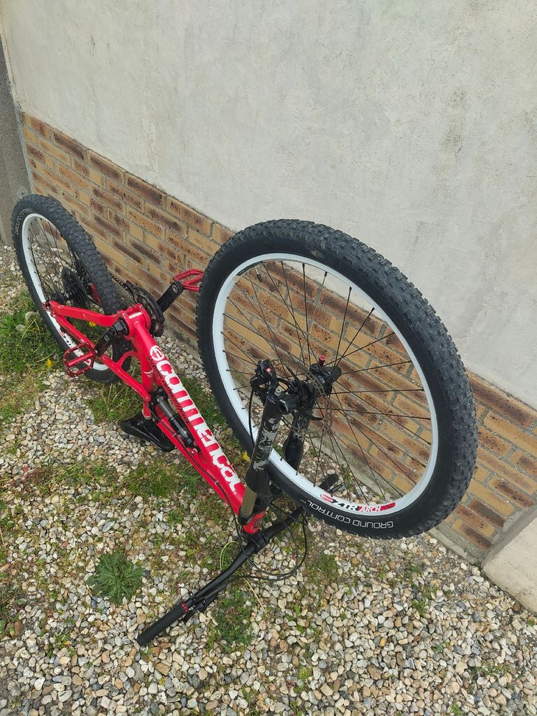 Used Commencal Commencal Absolut Sx 2011 Mountainbike, Red — image 8 of 8