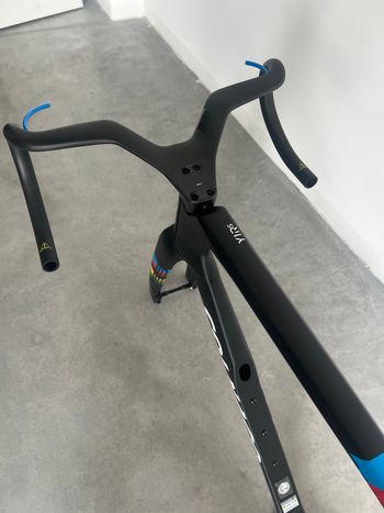 Used Colnago Y1RS Disc - YSBC Frameset 2026 Road & Gravel, Black — image 3 of 4