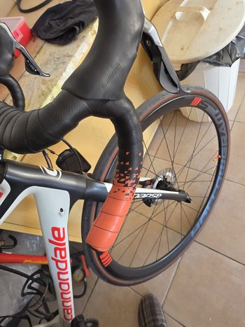 Used Cannondale Synapse Hi-MOD Disc Ultegra Di2 2017 2017 Road & Gravel, White — image 6 of 12