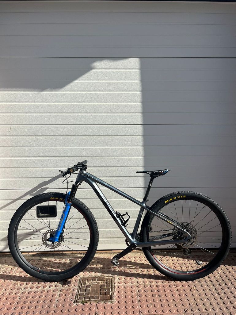 Used KTM Myroon SRAM X01 Eagle 2022 Mountainbike, Gris claro — image 2 of 14