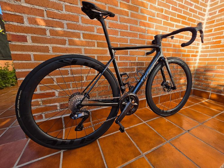 Used Wilier 0 SLR - SHIMANO ULTEGRA Di2 R8170 2024 2024 Road & Gravel, Negro — image 6 of 8