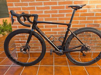 Used Wilier 0 SLR - SHIMANO ULTEGRA Di2 R8170 2024 2024 Road & Gravel, Negro — image 2 of 8